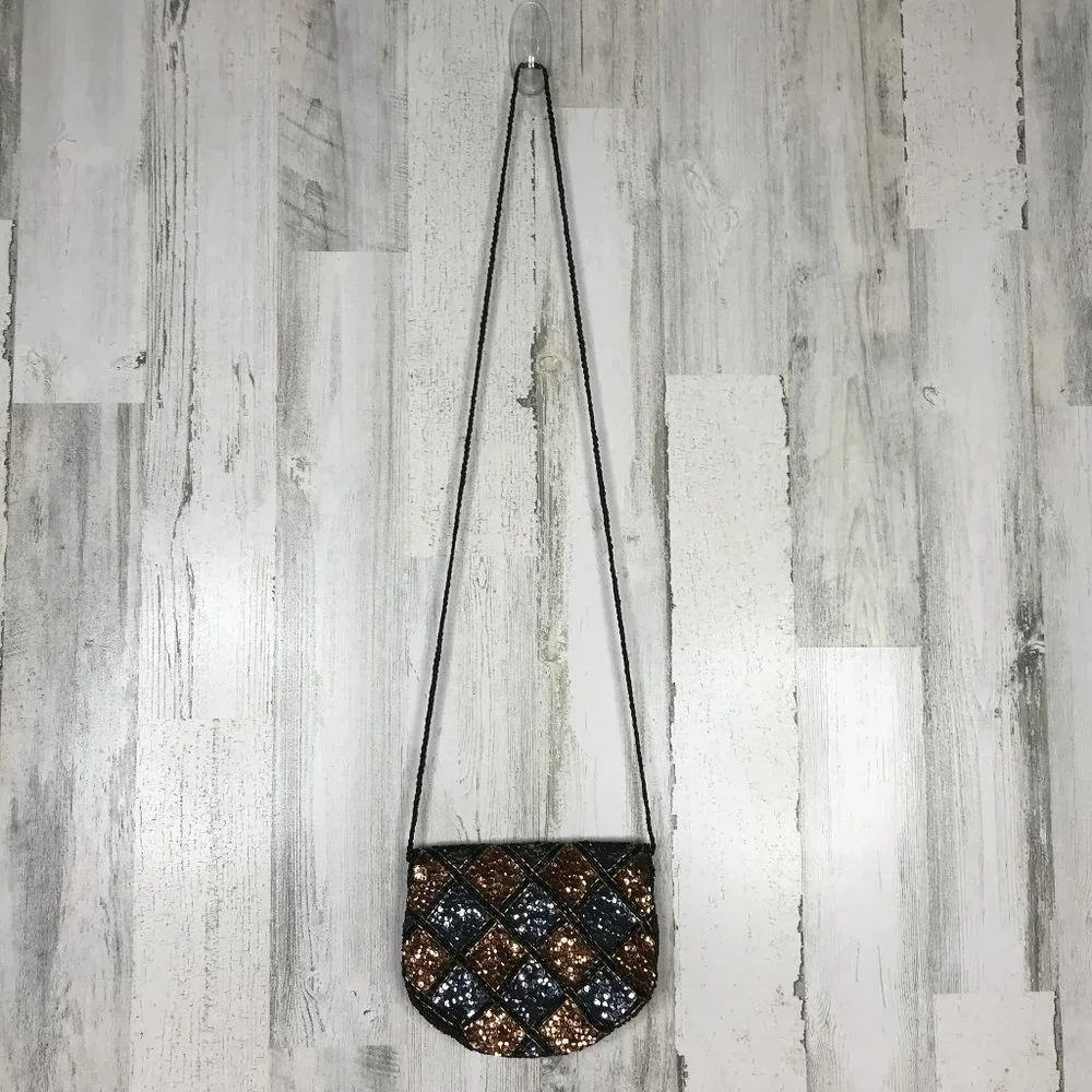 Gunmetal and bronze sequined crossbody purse - Picture 3 of 7